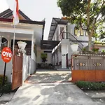 Oyo 90576 St Tama