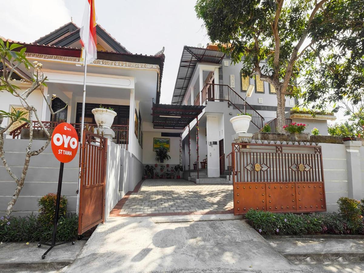 Hotel Oyo 90576 St Tama 2*