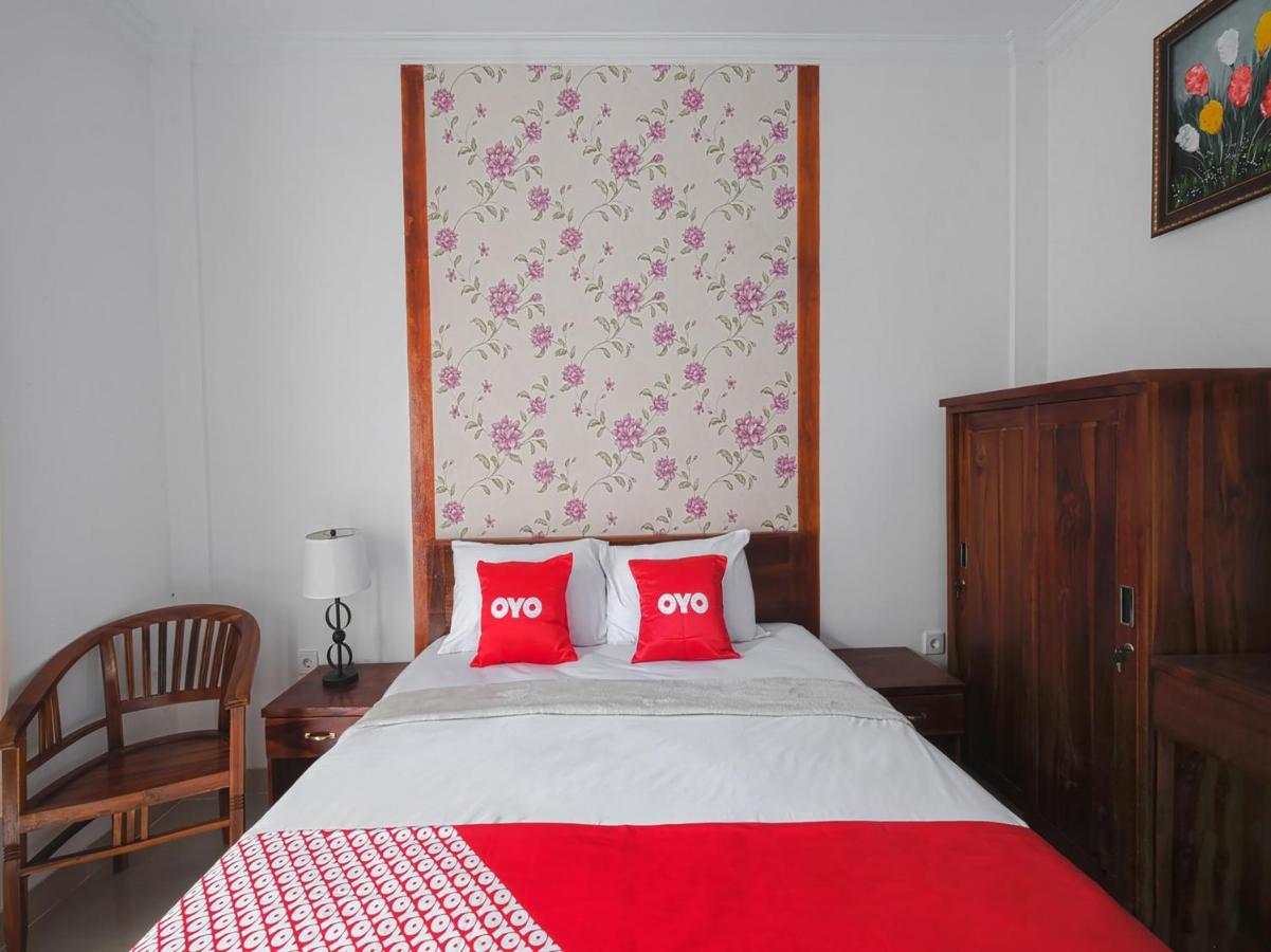 Hotel Oyo 90576 St Tama 2*